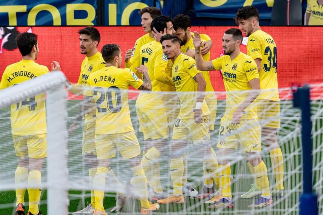 ビジャレアルCFのインスタグラム：「Parece que fue ayer...   Del '11' amarillo en el #VillarrealLevante, siete jugadores provenían de la #CanteraGrogueta y seis de ellos llegaron al club como mínimo en edad juvenil.  ¡IM-PRE-SIO-NAN-TE 🤩! . It seems like it was just yesterday... . Out of the 11 Yellows players who started #VillarrealLevante, seven have played for a Yellows Academy side, and six arrived at ‘juvenil’ level. . AMAZING 🤩! . #villarreal #futbol #football #soccer #laliga」