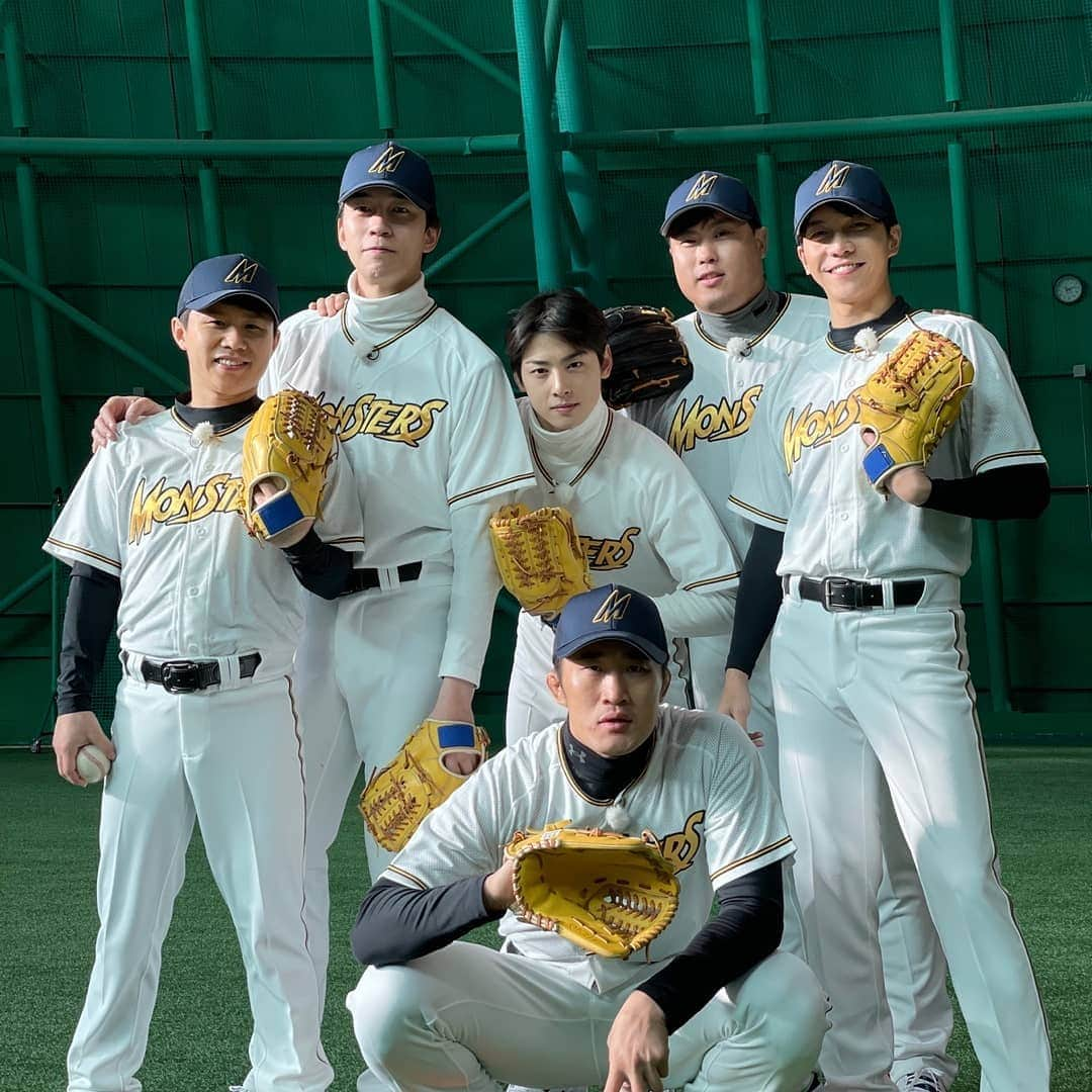 柳賢振さんのインスタグラム写真 - (柳賢振Instagram)「My Team #jipsabu」1月3日 21時39分 - hyunjinryu325