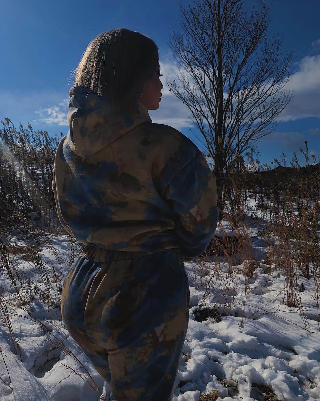 Aiさんのインスタグラム写真 - (AiInstagram)「❄️☃️🍃 . . #snow #bostezo #setup #winterclothes」1月3日 22時00分 - ai_tinker_b