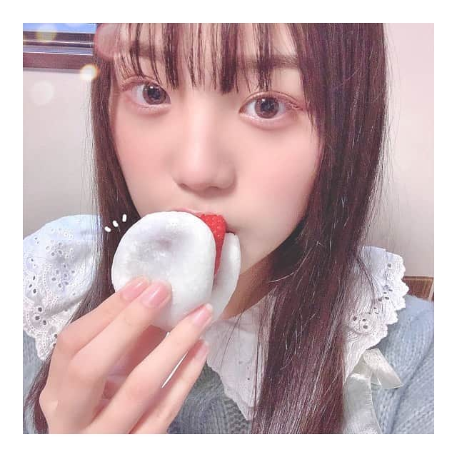 佐藤楓恋さんのインスタグラム写真 - (佐藤楓恋Instagram)「【𝟐𝟎𝟐𝟏】﻿ ﻿ 2021年の初投稿になります✨﻿ あけましておめでとうございます🙇‍♀️﻿ 今年もよろしくお願い致します💖﻿ ﻿ プライベートでの抱負をこちらで語りたいとと思います✨活動での抱負は1/6にLOVEteenブログにて！みんなみてね👀﻿ ﻿ 【プライベート抱負】﻿ 今年は受験生なのでお仕事しながらも、勉強をやって点数と成績をあげることです✊🏻﻿ 頑張ります🔥﻿ ﻿ ぜひ皆さんの抱負もコメントで教えてね🤍﻿ ﻿ ﻿ #2021 #抱負 #受験生 #勉強 #popteen  #jc #レギュラーモデル #Popteenレギュラーモデル #popteen芸能部  #埼玉県 #埼玉県民」1月3日 22時03分 - karen_sato_renren