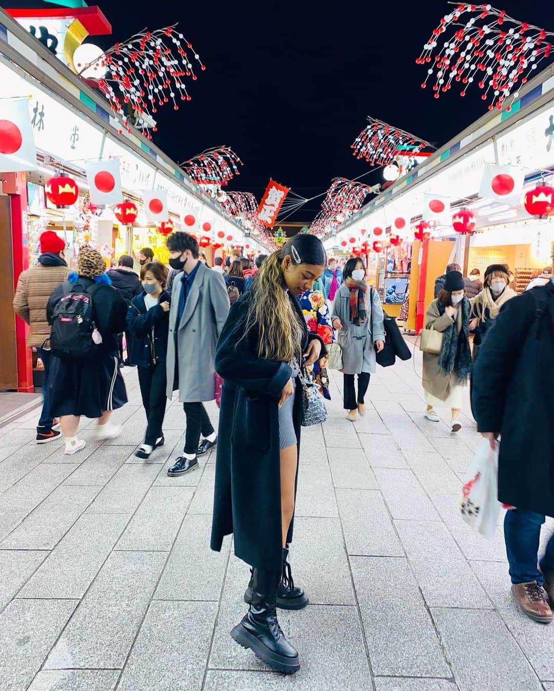 鈴木リサさんのインスタグラム写真 - (鈴木リサInstagram)「あけましておめでとうございます⛩❤️✨ . 最高にハッピーな年になりますょーに🐄💕 . #2021」1月3日 22時21分 - risa_osaru