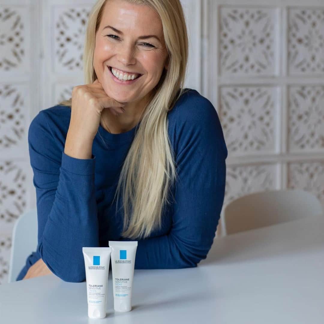 La Roche-Posayさんのインスタグラム写真 - (La Roche-PosayInstagram)「What a wonderful profile pic @vibekeklemetsen! Your skin looks great, and we think we know why 😉​To repair and reinforce your skin barrier this winter, apply Toleriane Sensitive Crème for 48-hour hydration. To reduce irritation and calm your skin, use Toleriane Sensitive Riche and enjoy its powerful soothing action!💙 All languages spoken here! Feel free to talk to us at any time #larocheposay #toleriane #LifeChangingDermatology Global official page from La Roche-Posay, France」1月4日 3時58分 - larocheposay