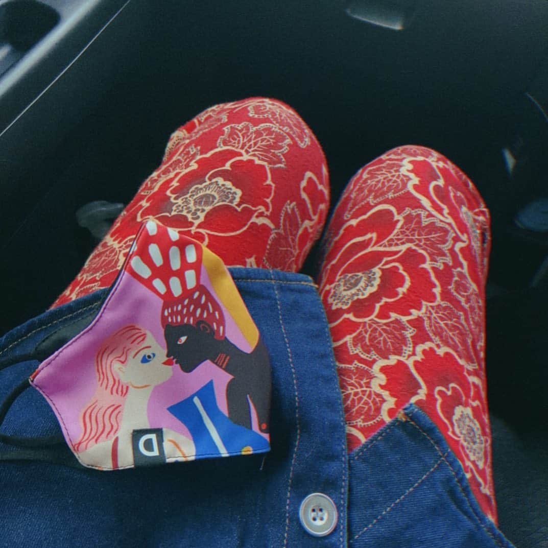 西山なずなのインスタグラム：「❤️💙🤍💖」