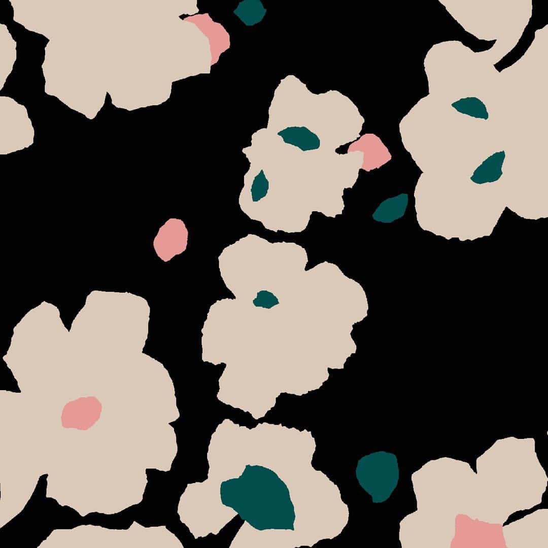 マリメッコのインスタグラム：「Introducing Liito & Lennokki. Designed by Antti Kekki in 2019. ⠀⠀⠀⠀⠀⠀⠀⠀⠀ Composed of flower and seed shapes torn from paper, the Liito (glide) pattern was inspired by Marimekko’s characteristic large and bold floral prints. The flowers bloom in celebration of Marimekko’s 70th anniversary, and the seeds represent the growth of bold Marimekko flowers in the years to come. Lennokki (model airplane) is an airier version of the Liito pattern.  ⠀⠀⠀⠀⠀⠀⠀⠀⠀ Liito & Lennokki patterns are featured in our new Pre-Spring 2021 collection. Explore the collection at marimekko.com and in-store. #marimekko #behindthepatterns」
