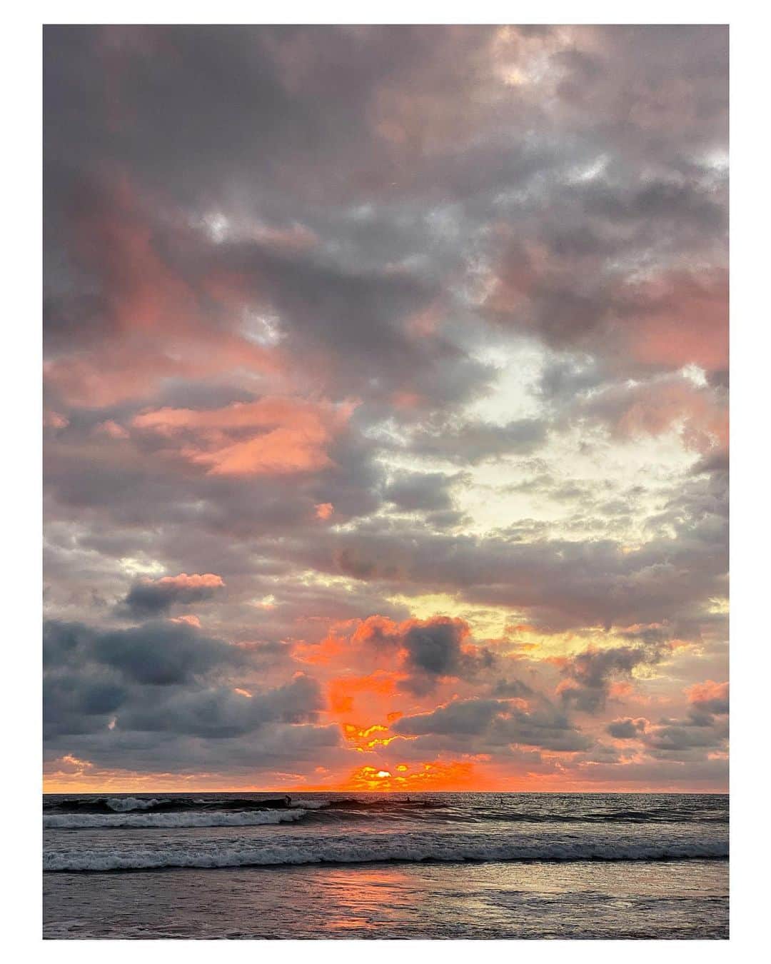 のインスタグラム：「💛」