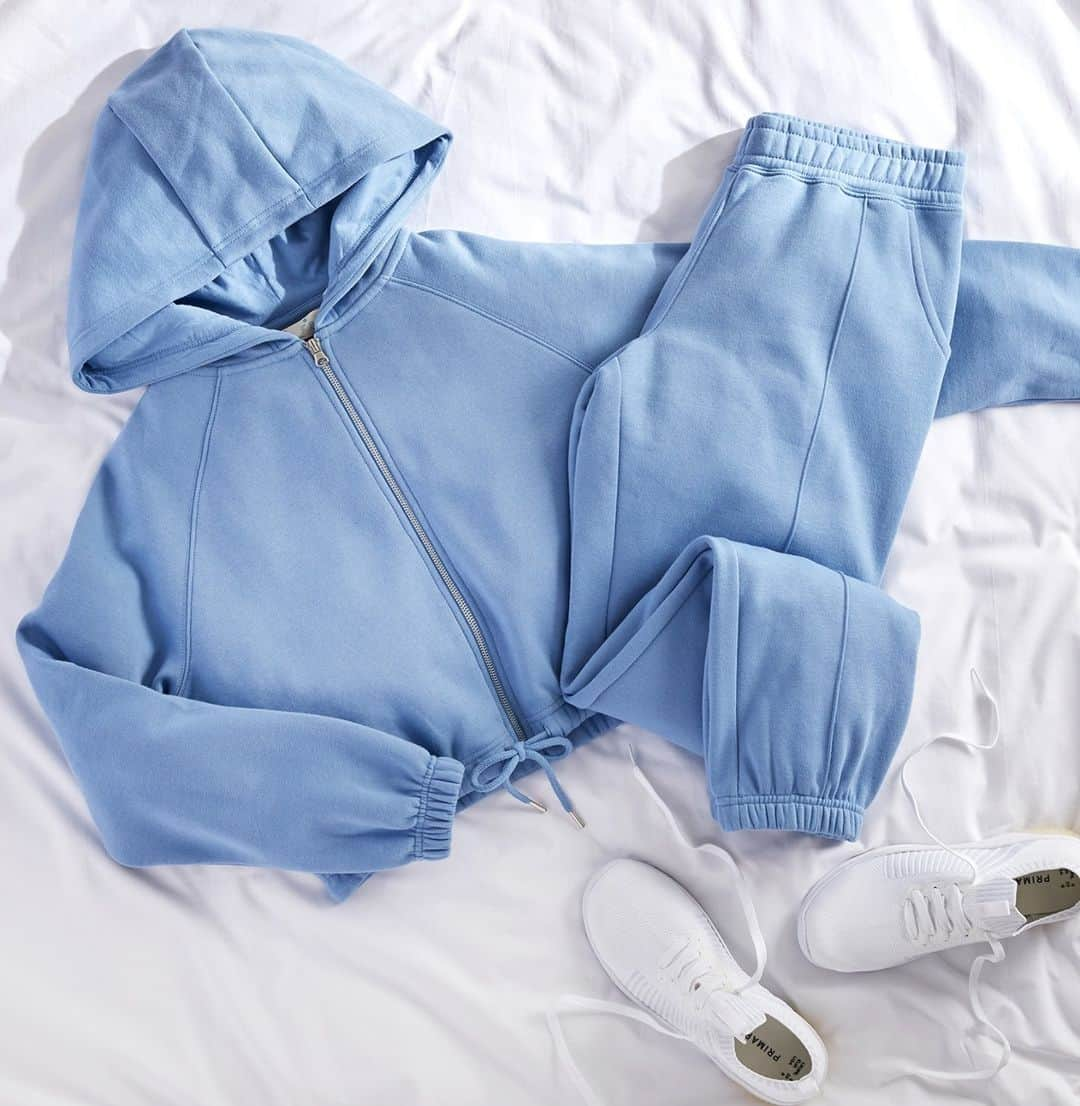 プリマークさんのインスタグラム写真 - (プリマークInstagram)「It's a tonal thing 💙 Hoodie £10/€13/$14, Joggers £10/€12/$14 #Primark #ootd」1月4日 2時00分 - primark