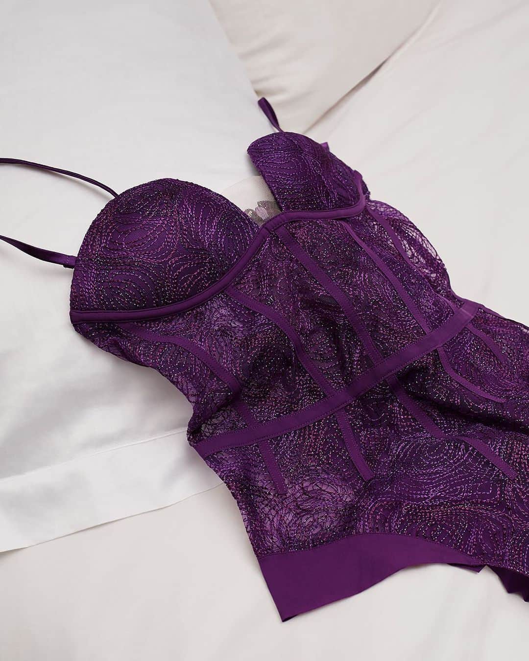 The Outnetのインスタグラム：「If you didn't get the luxurious lingerie that was on your list, then maybe it's time to treat yourself to some @laperlalingerie instead! 💜  Shop all your favorite Instagram looks, just visit the link in bio」