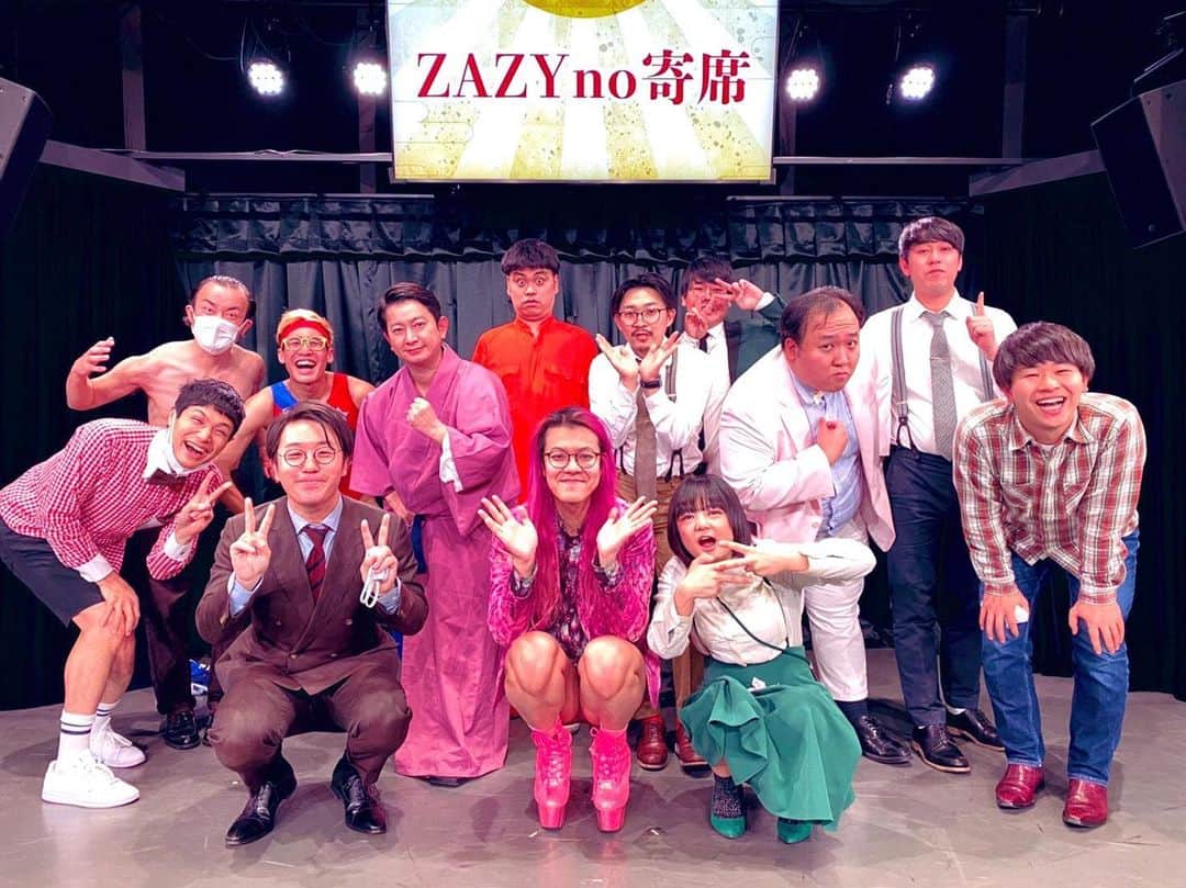 檜原洋平のインスタグラム：「2021.1.3 ZAZY no 寄席 新年明けましておめでとうございます。 集合写真をあげるインスタグラム再開しました、今年もよろしくお願い致しマス！」