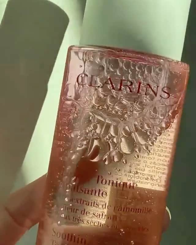 CLARINSのインスタグラム