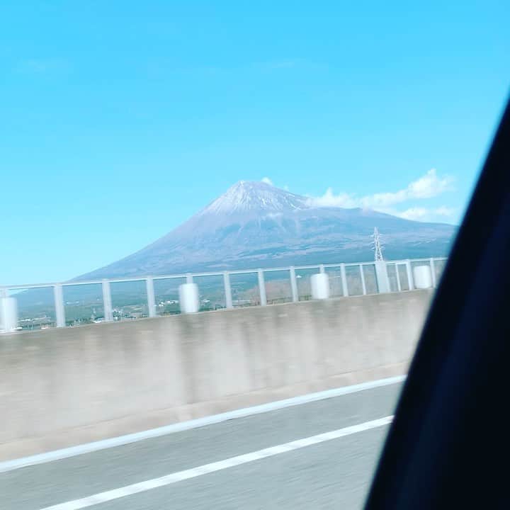 のインスタグラム：「#mtfuji #drive いいお天気♡」