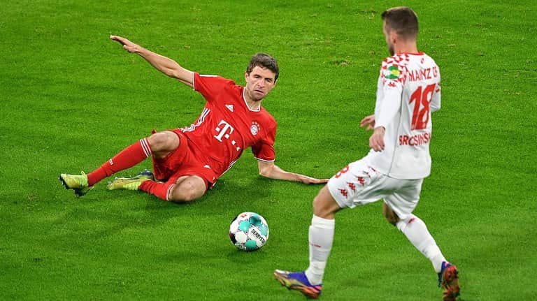 トーマス・ミュラーのインスタグラム：「The comeback-bayern still in a good form 🤓 Keep going FCB 🔥 #sülebabygoal #leroyinsane #weitergehts」