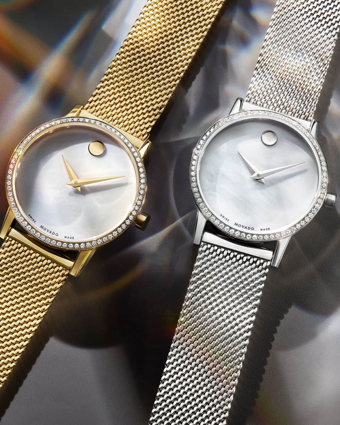 モバードのインスタグラム：「Decadent diamonds and modern mesh- simply beautiful. #MuseumMesh」