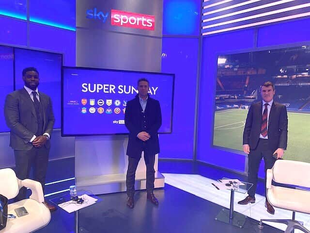 マイカ・リチャーズのインスタグラム：「Graeme Souness did a runner 🏃‍♂️ before the 📷 but was great to start 2021 back in the @skysports studio with @davidbgjones and Roy Keane to enjoy a magnificent win for @mancity and to see the City lads playing with smiles on their faces 😃  #skysports #mancity #mcfc #roykeane #graemesouness #davidjones #premierleague」