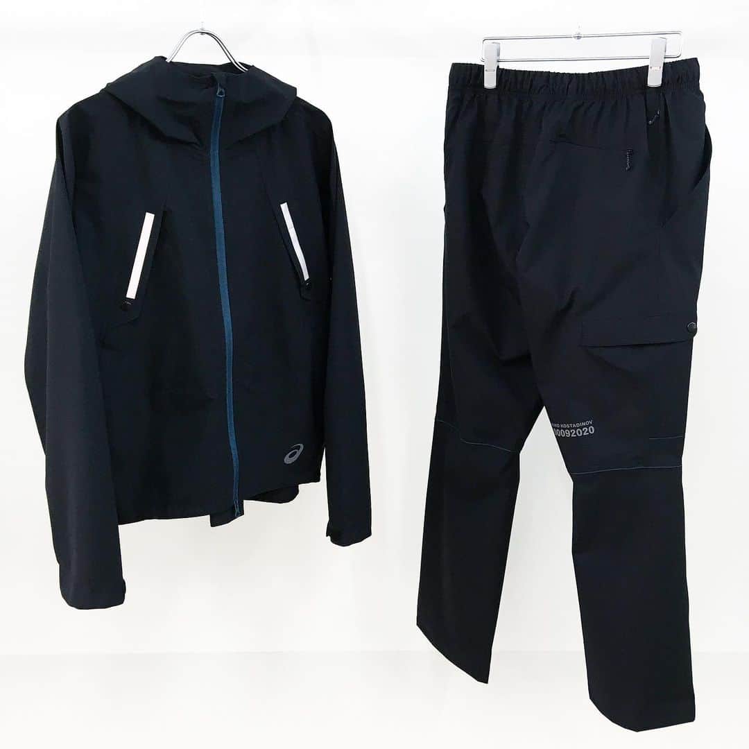 のインスタグラム：「20AW ASICS × KIKO KOSTADINOV SALE UP TO 10%OFF ‪at‬ ELIMINATOR store & online. . ▪︎2.5LAYER ZIP UP HOODIE Color : BLACK Price : ¥28,000 → ¥25,200( without tax ) . ▪︎2.5LAYER TRACK PANTS Color : BLACK Price : ¥24,000 → ¥21,600( without tax ) . #asics #kikokostadinov #asicsxkikokostadinov #limitededition #sneakers #20aw #aw20 #aw20collection #eliminator #tokyo #daikanyama #00092020 #lapsedinfluence  #uniform #technicalwear #technicalfablic #sport #mensfashion #mensselectshop #function #collaboration」