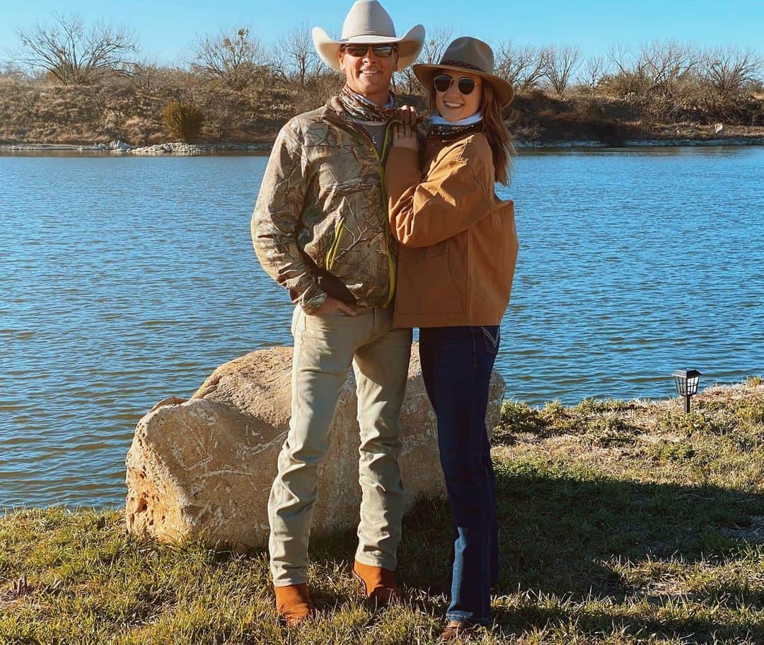 アシュリー・ケインさんのインスタグラム写真 - (アシュリー・ケインInstagram)「a weekend well spent at the gribble ranch 🤍」1月4日 9時02分 - icegirlash