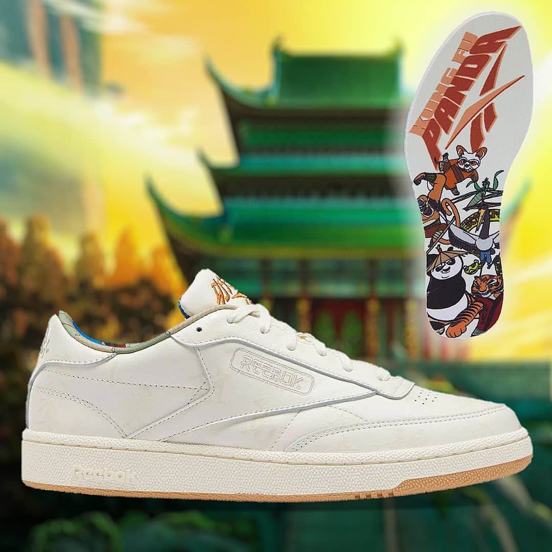 shoes ????さんのインスタグラム写真 - (shoes ????Instagram)「Reebok & DreamWorks are releasing a full Kung Fu Panda footwear capsule this month 🥷   🔥 or 💩?    #sneakers #sneakernews #sneakerwatch #kicksonfire #nicekicks #kickstagram #stockx #grailed #yeezy #reebokclassic #supreme #sneakerholics」1月4日 11時27分 - shoes