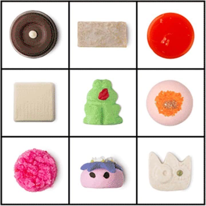 のインスタグラム：「Think positive thoughts for the year ahead as you Shower (or Bathe) yourself in exclusive products every month!   February's Lush Kitchen menu features some uplifting, luxuriously soft and hydrating products that you can’t get anywhere else!   Not yet signed up? Well don’t miss out, you have until the 5th of January to receive February's box, link in bio.    #LushKitchen #Lush #LushSubscriptionBox #BeautySubscription #SubscriptionBox #BathBomb #veganbeauty #TreatYourself」