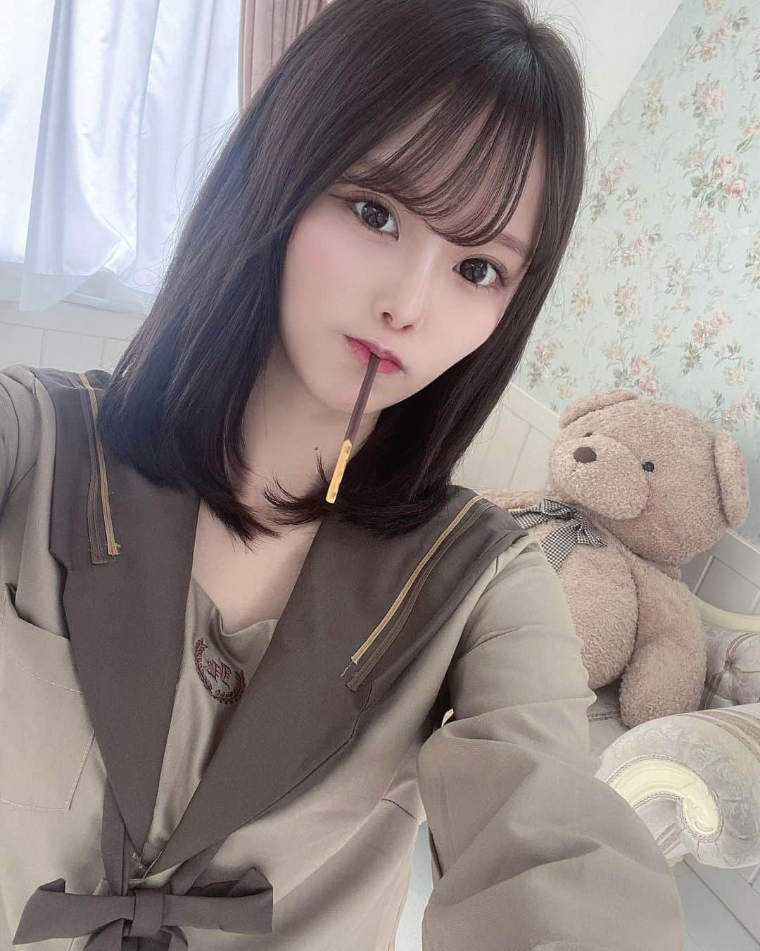 吉田恵美さんのインスタグラム写真 - (吉田恵美Instagram)「🧸🍫」1月4日 21時05分 - _yoshida_megumi