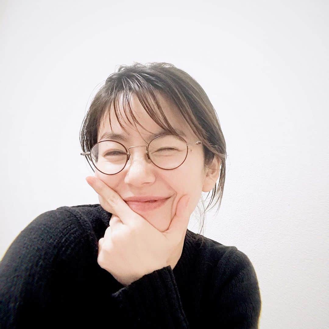 野村麻純のインスタグラム：「🐮🥂🐮」