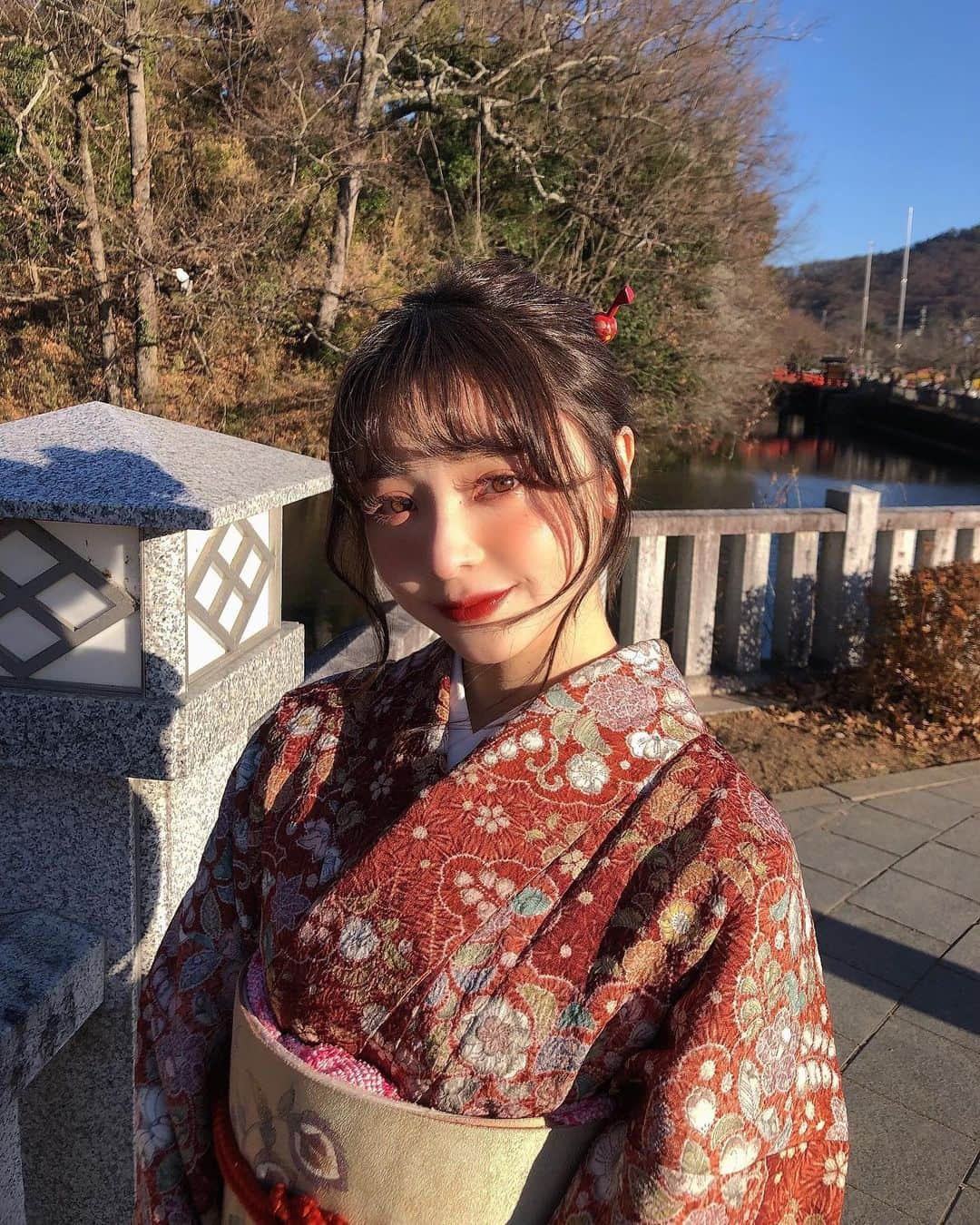 新田湖子さんのインスタグラム写真 - (新田湖子Instagram)「. 初詣行ってきました🎍 今年1年良い事ありますように..♡」1月4日 21時43分 - coconitta0809