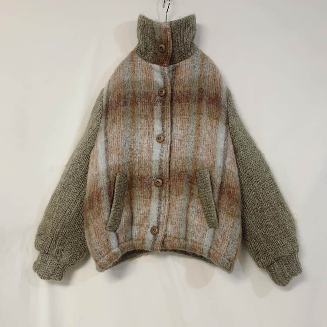 i nouさんのインスタグラム写真 - (i nouInstagram)「. SOLD.  plaid  mohair knit blouson #inou_vintageclothing」1月4日 14時02分 - inou_vintageclothing