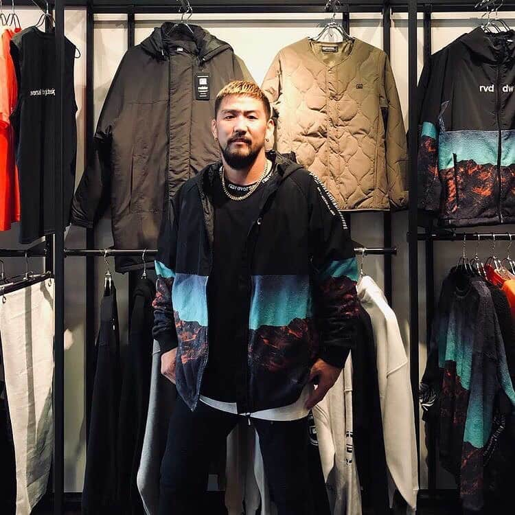 大澤茂樹さんのインスタグラム写真 - (大澤茂樹Instagram)「WMC BOA FLEECE HOODY  ・ https://www.rvddw.com/SHOP/rv20aw304.html #reversal #rvddw #2020aw #hoody  #2021 #正月」1月4日 14時07分 - shigeki_osawa