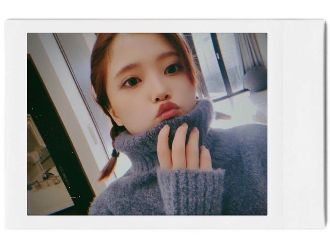 加藤ひなたのインスタグラム：「きょうは、@hinach_workout のインスタでトレーニング配信するから一緒にやろう🔥🤍」