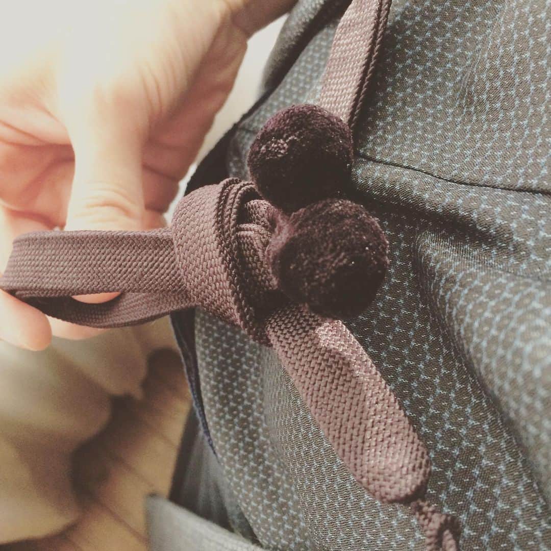 岡田屋鉄蔵のインスタグラム：「この羽織紐、猫まっしぐらでしたわ…あと結び難いからオススメしない…可愛いけど」