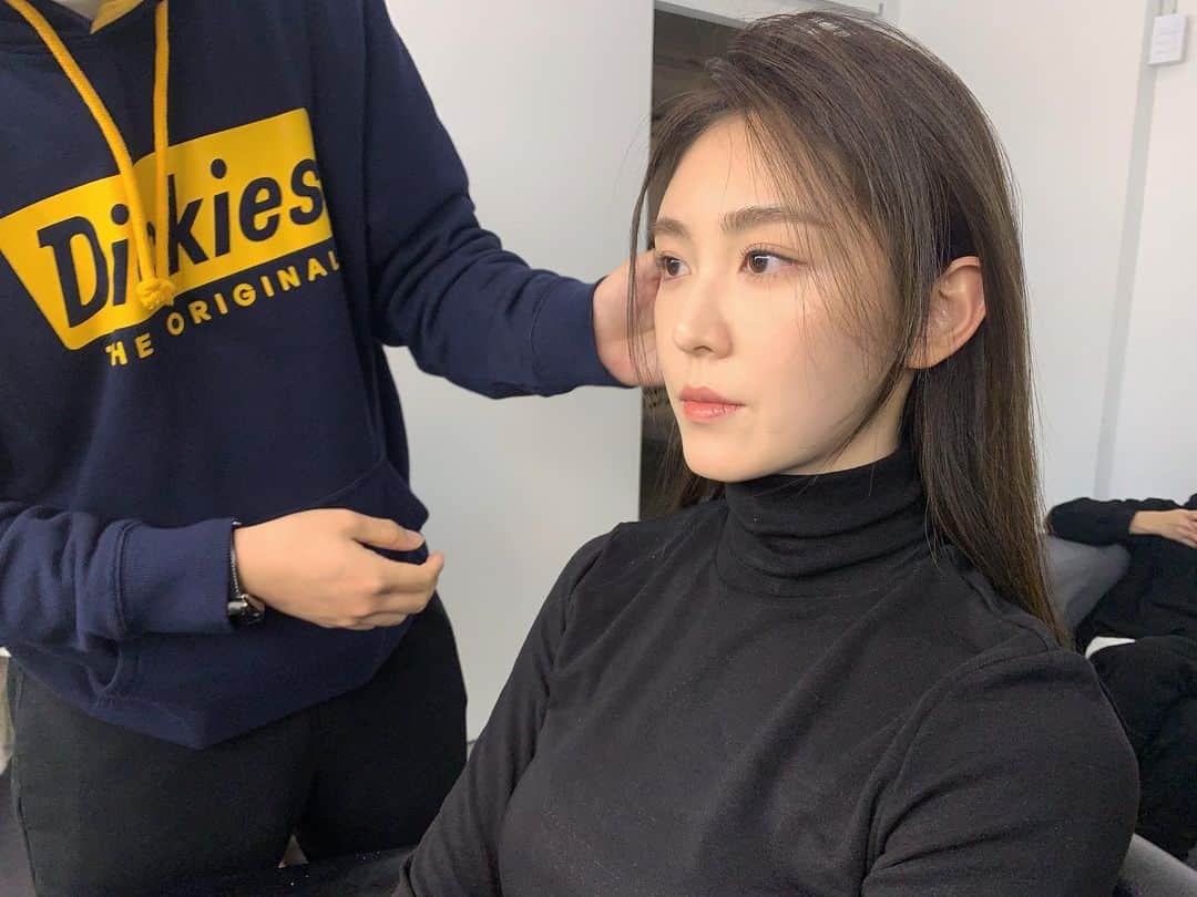 オ・ヨンギョン のインスタグラム：「Behind📸」