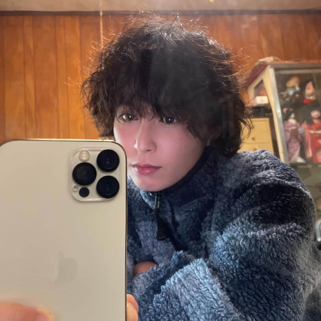 岡奈なな子（おかなちゃん）のインスタグラム：「誕生日だ！！！！よ！！！！🎉🎉🎉 皆メッセージありがとう😊😊😊 健康第一、いい一年にします。」