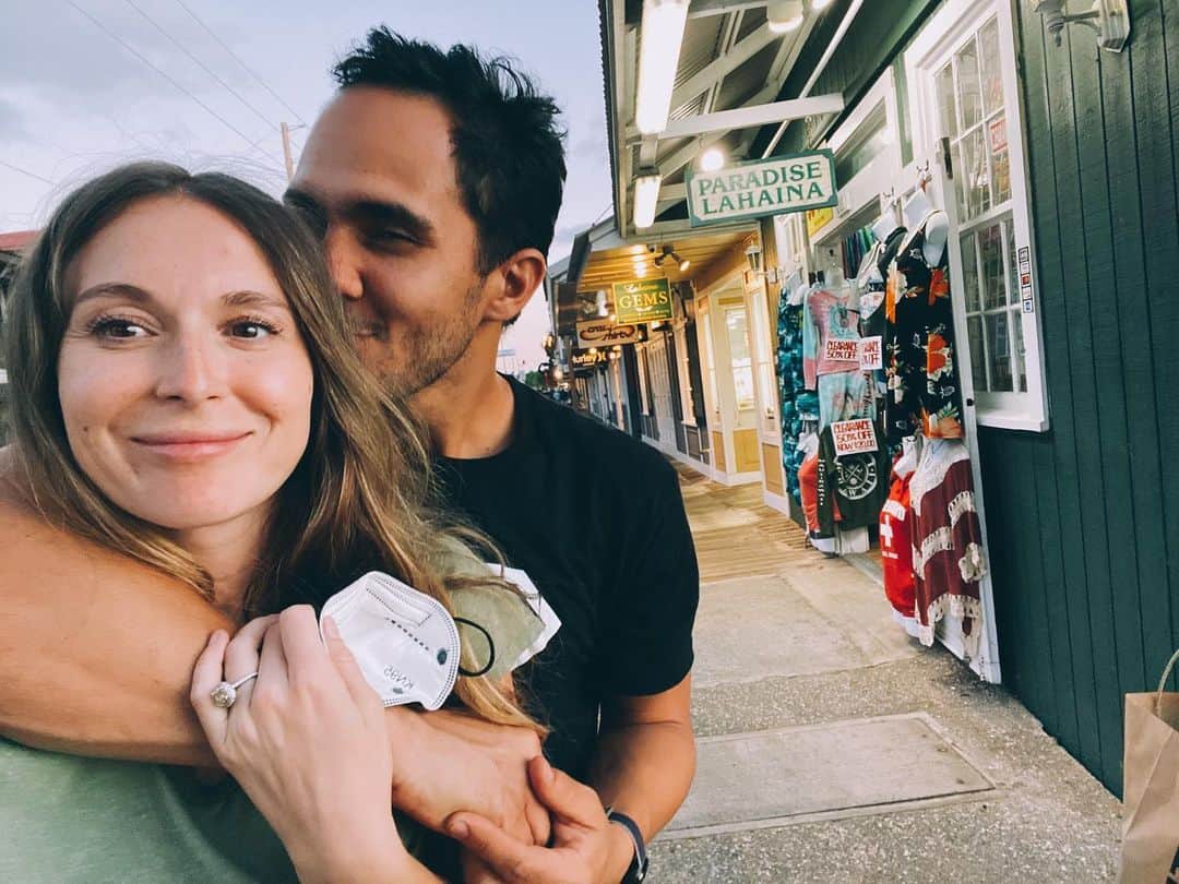 アレクサ・ヴェガのインスタグラム：「Adventures 🥰 #familia」