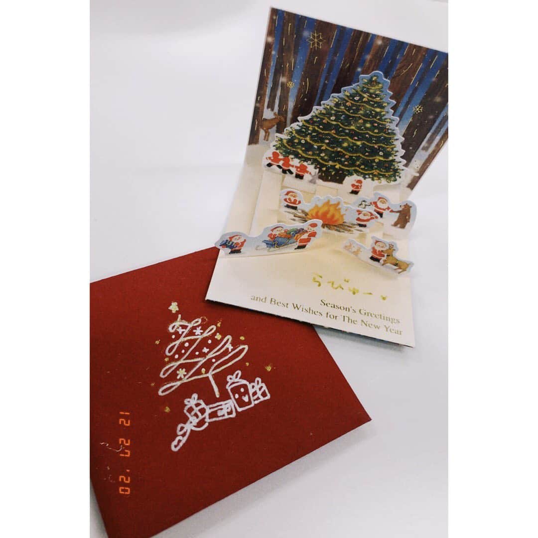 涼邑芹のインスタグラム：「はるちゃんにクリスマスカードもらったよ〜🎄手描きだって！すごすぎ！😳💓(ちゃんとクリスマスに貰ったけど私が載せるの遅すぎただけ)」