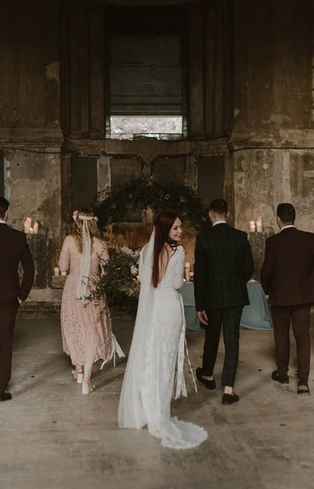 ミナのインスタグラム：「Mel wore our gorgeous lace dress Naomi to her wedding at the Asylum Chapel by @maverickprojects in South London which is my absolute favourite venue in London! 😍  Video by @thismodernrevelry  #indiebridelondon #londonwedding #ukwedding #londonbride #ukbride #indiebride #alternativebride #bohoweddings #bohemianwedding #bohemianweddings #folkwedding #bohoweddinginspiration #bohoweddingideas #bohoweddingdress #folkbride #bohobrides #bohemianbride #bohemianbrides #festivalbride #festivalbrides #festivalwedding #festivalweddings #asylumwedding #citywedding #asylumchapelwedding  #bohochicwedding #retrowedding #laceweddingdress #chapelwedding #coolbride」