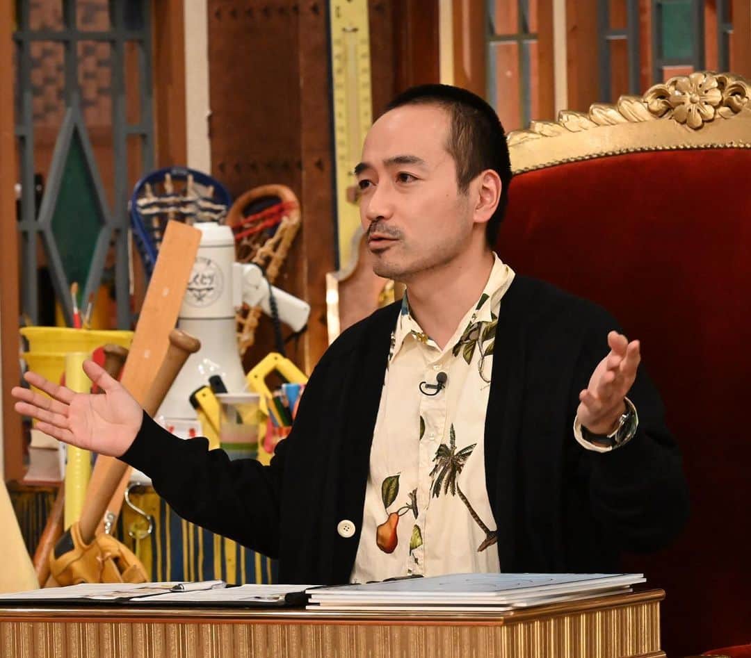 テレビ朝日「しくじり先生 俺みたいになるな!!」さんのインスタグラム写真 - (テレビ朝日「しくじり先生 俺みたいになるな!!」Instagram)「しくじり先生発、賞レース⁉️キングオブう大、開幕🏆  あけましておめでとうございます㊗️  新年一発目のしくじり先生は 「お笑い研究部 かもめんたる・う大先生に評価されたい」をお届けします😆  5組の実力派コント師たちの勝負ネタをう大先生が評価する「キングオブう大」が開幕‼️  今回はザ・マミィ、ジェラードン、サルゴリラがガチンコバトルを繰り広げます💪  今夜0時15分から放送✨ 一緒に笑い初めしましょう😄」1月4日 17時23分 - shikujiri_official
