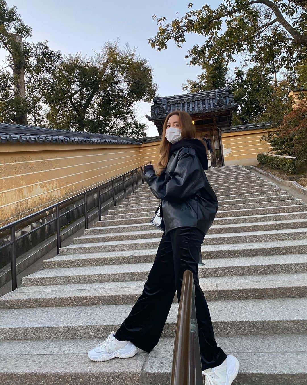 酒井麻里（Juri）さんのインスタグラム写真 - (酒井麻里（Juri）Instagram)「📍金閣寺  美しい。✨✨✨  #京都 #金閣寺」1月4日 17時51分 - jurixoxoxo