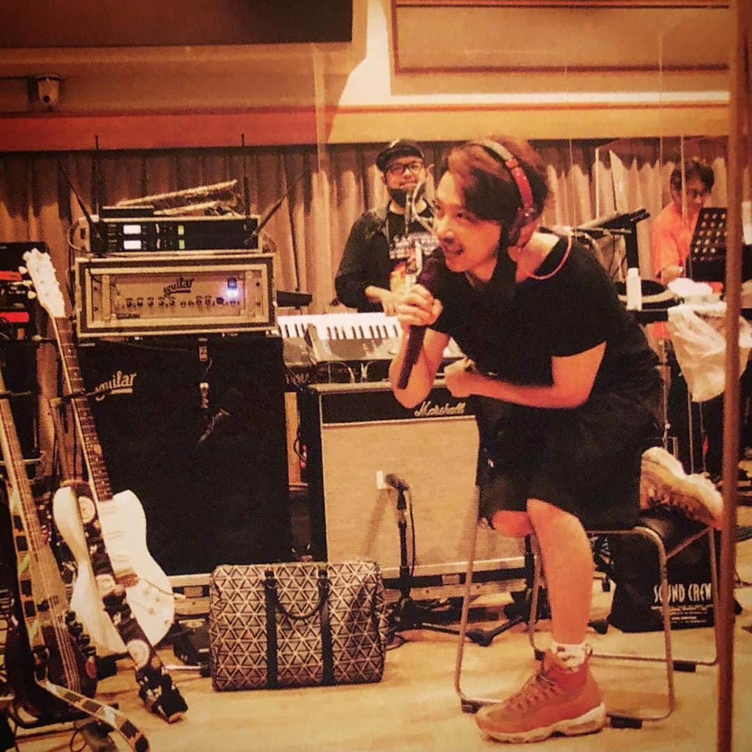 アツシナカシマのインスタグラム：「#atsushinakashima #アツシナカシマ #endrecheri #堂本剛 #モノグラム #バッグ #ボストンバッグ」