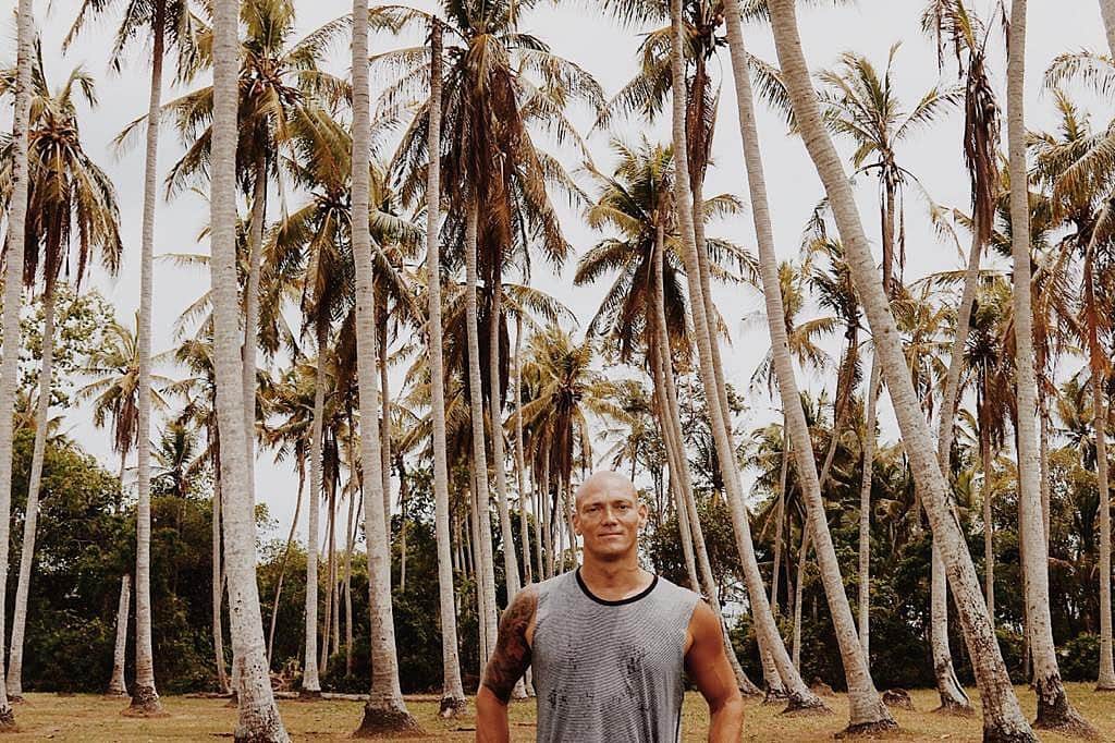 マイケル・クリムさんのインスタグラム写真 - (マイケル・クリムInstagram)「My home among the palm trees... 📸 @michelleowen #bali #palmtrees @klimbymichaelklim」1月4日 18時31分 - michaelklim1