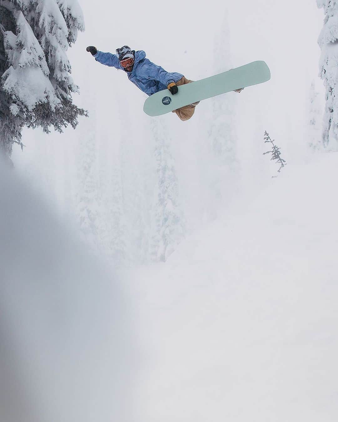 Burton Japanのインスタグラム