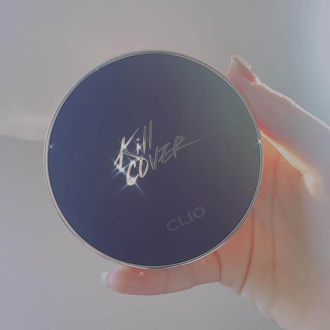 のインスタグラム：「. ずっと気になってて最近使い始めた〜〜良き❤︎ . . #clio #ファンデーション #killcover #化粧品 #美容 #コスメ #韓国コスメ」