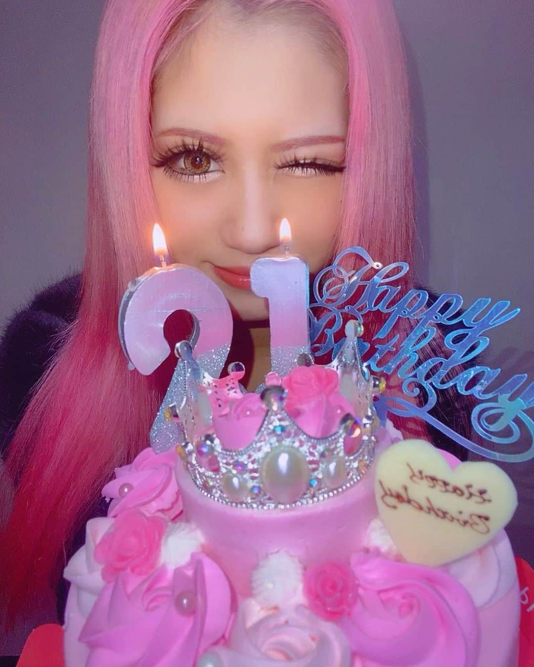 あいめろ姫さんのインスタグラム写真 - (あいめろ姫Instagram)「とっても幸せな誕生日でした🎂💭💖」1月4日 18時57分 - aisyu0101