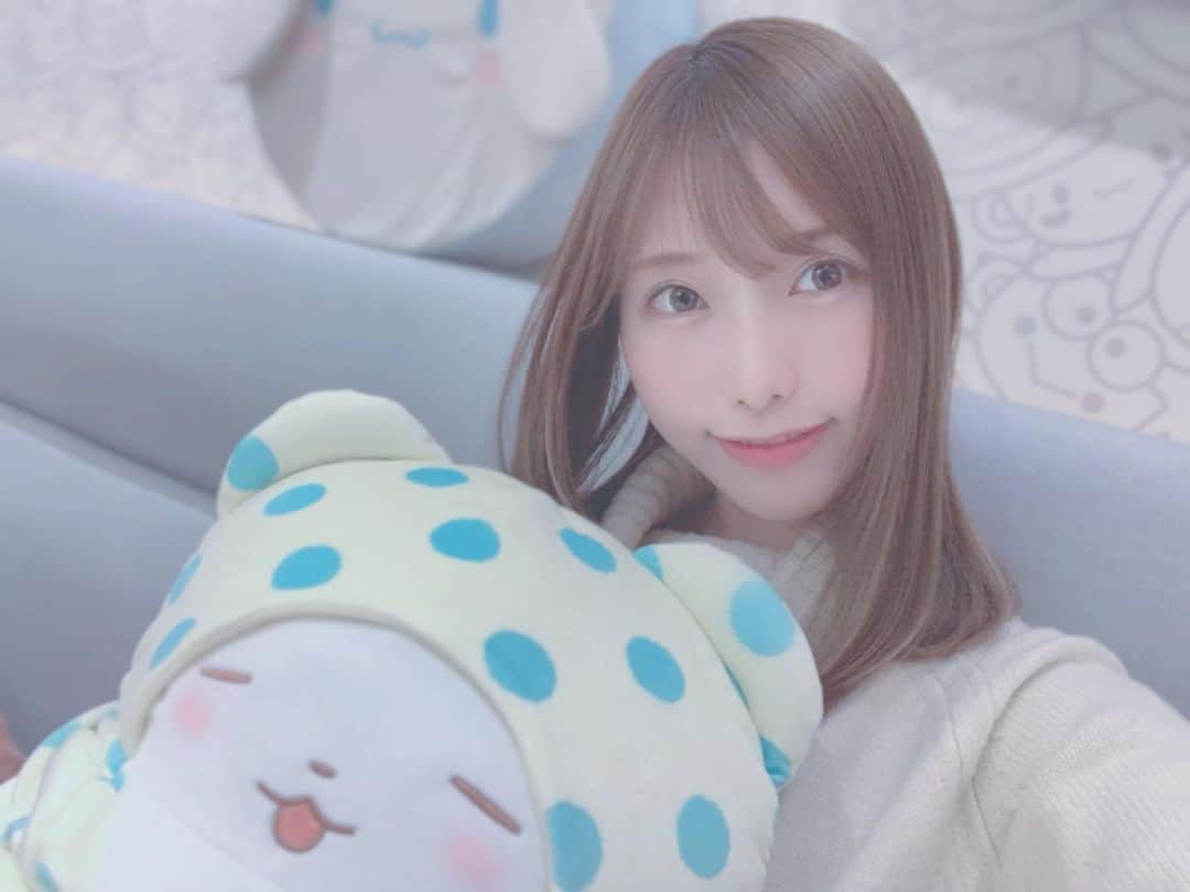 まきせれなのインスタグラム：「サンリオカフェいったときの♡ もっぷ( 灬´ᴗ`灬 ) ໒꒱· ﾟ #サンリオカフェ#sanriojapan#もっぷくん#ナチュラルメイク#makeup#ストレートヘア#被写体#撮影会#カフェ巡り#ゲーマー#ゲーム女子#ゲーム好きな人と繋がりたい #ダイエット#筋トレ」