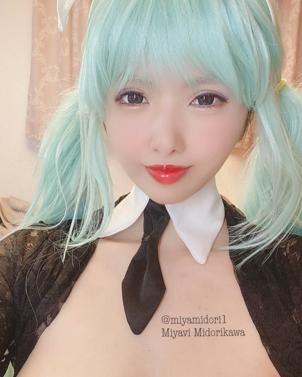 緑川みやびのインスタグラム：「はじめてのこすぷれ  #コスプレ  #av女優  #女優　 #グリッド投稿 #アダルト  #adult  #セクシー  #ファッション　 #緑川みやび  #ファビュラス  #グラマラス  #fashion  #fabulous  #sexy #dress #ポートレート  #お洒落さんと繋がりたい  #instagood  #instalike  #like4like  #followme  #ファッション  #ootd  #beauty #instabeauty  #instafashion  #model  #style  #focus  #color  #art」