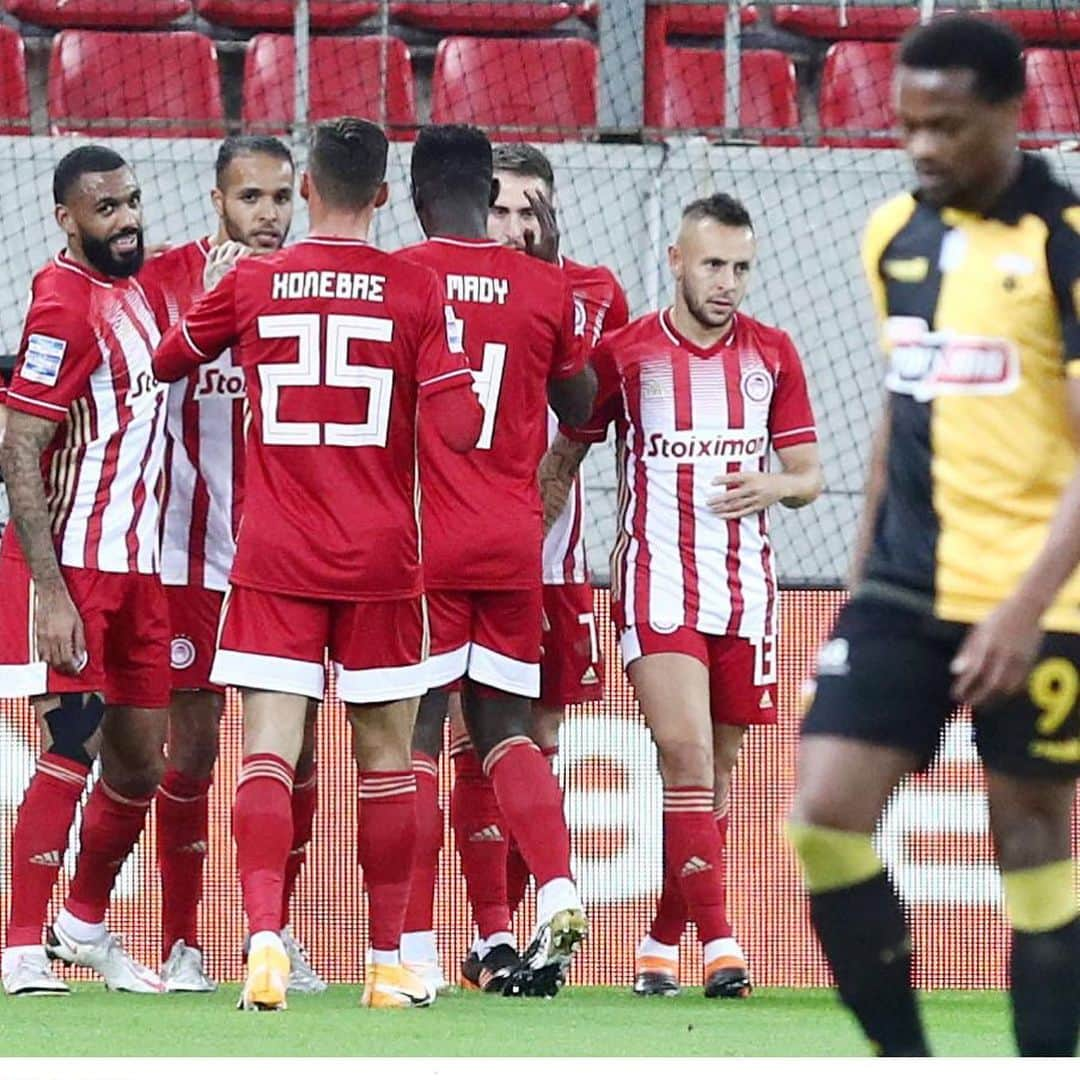 ヨゼ・ホレバスさんのインスタグラム写真 - (ヨゼ・ホレバスInstagram)「Great game yesterday ,good way to start the new year with a huge win in the derby ! 🔴⚪️ 👊🏽 @olympiacosfc」1月4日 19時48分 - josecholevas