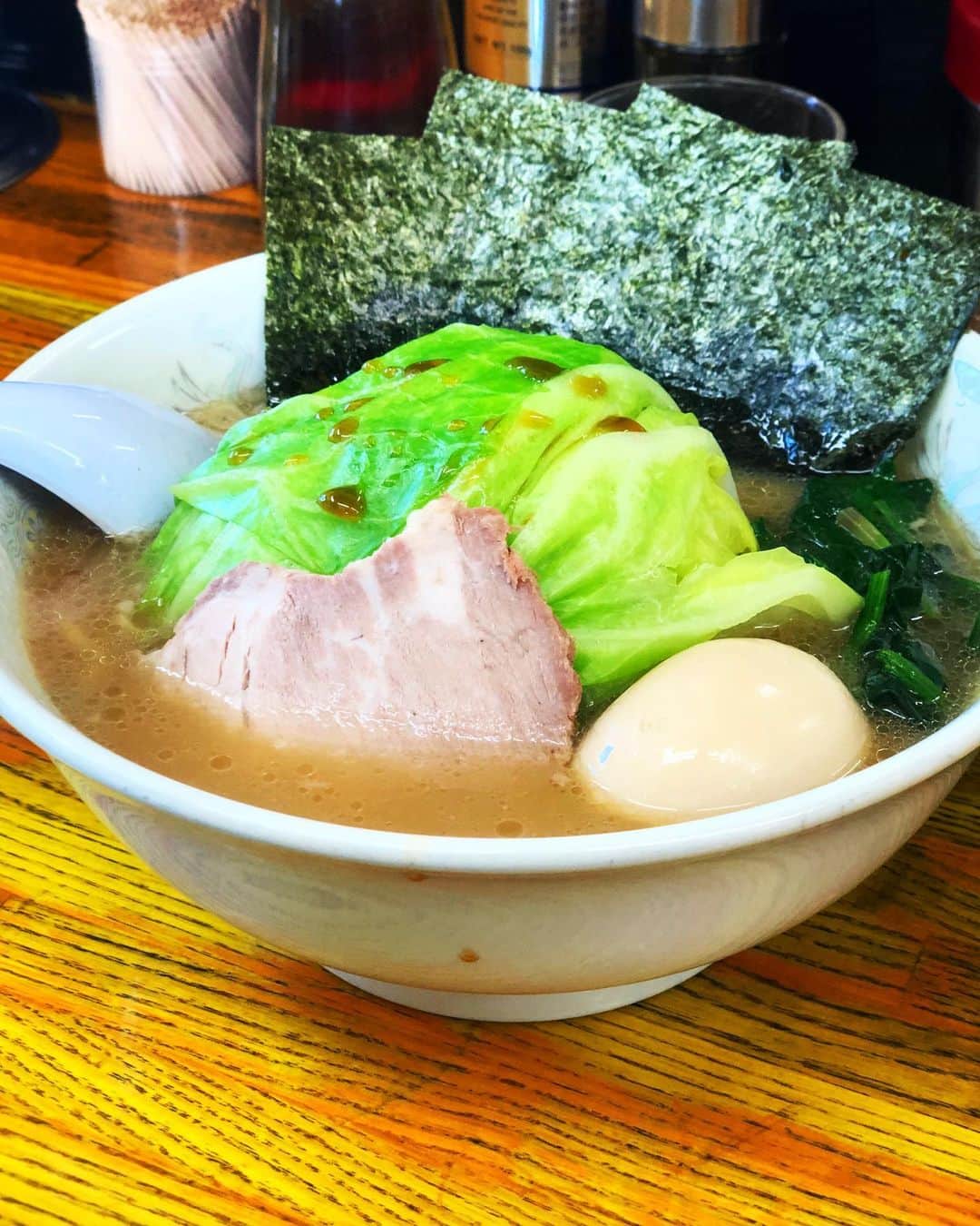 しなしさとこのグルメインスタ