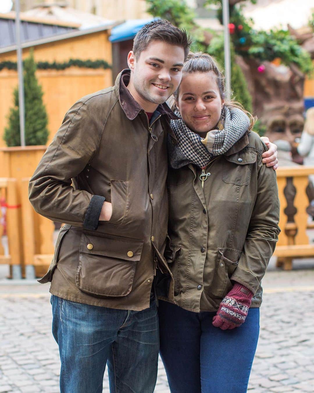 Barbour Japanのインスタグラム：「バブアーブランドでは、当ブランドの製品を着用し、生活する人々の姿をBarbour Peopleとして記録させていただいております。  十人十色のスタイルをオンラインストア Barbour People ページより、是非ご覧ください。  #BarbourPeople」