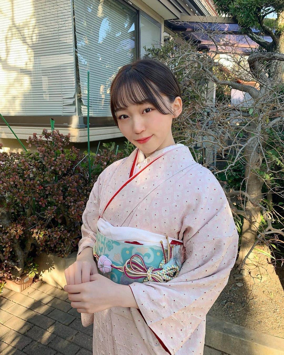 土路生優里さんのインスタグラム写真 - (土路生優里Instagram)「お正月、着物着ました🎍  お着物も帯も可愛い☺︎  #着物 #和服   #土路生優里」1月4日 20時28分 - torochan__324