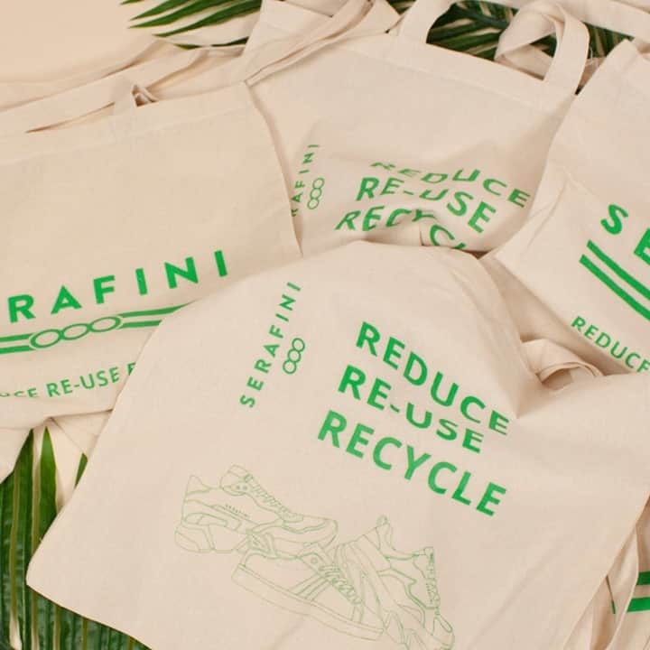 セラフィーニさんのインスタグラム写真 - (セラフィーニInstagram)「Serafini looks to the future with an increasingly eco-friendly approach. Discover the new page SERAFINI GREEN with many accessories made from organic and #recycled materials, designed to reduce waste!  #WeAreSerafini #SerafiniShoes . . . . #green #ecofriendly #sustainable #sustainablefashion #organic #shoppingbag #sneakers #shoes #fashion #sneaker #sneakersaddict #style #sneakerheads #streetwear #ootd #vans #converse #nike #adidas #streetstyle #igsneakercommunity  #sneakerporn #sneakerholics #sneakerfreaker #footwear #shoesaddict ⁠ #italianstyle」1月4日 20時30分 - serafiniofficial