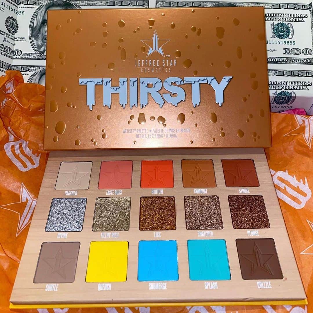 Jeffree Star Cosmeticsさんのインスタグラム写真 - (Jeffree Star CosmeticsInstagram)「🧡💦 @michelleputnammakeup laying out our beloved #THIRSTY palette 🔥   #jeffreestarcosmetics」1月5日 7時01分 - jeffreestarcosmetics