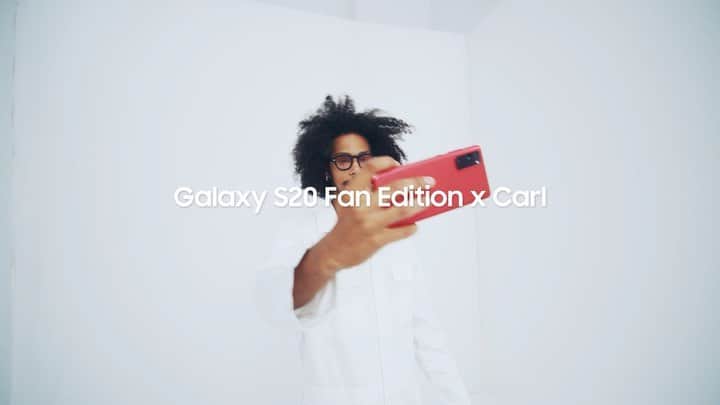 CASH（Carl Anders Sven Hultin）のインスタグラム：「Thank you @samsung_be for allowing me to express myself into your galaxy 🎨📲 last year when I campaigned their new phone #CantContainerMe #GalaxyS20FE」