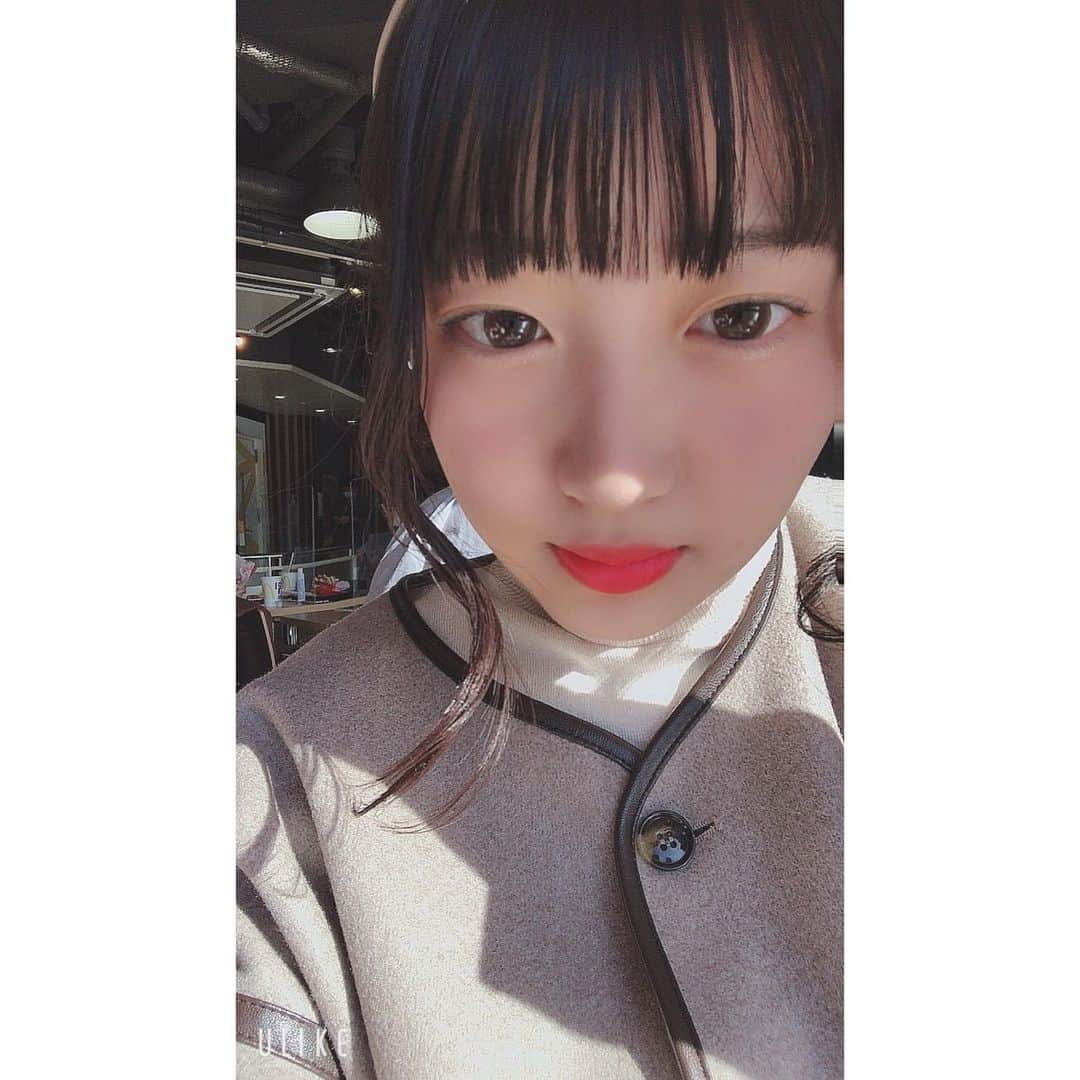 髙橋莉穂さんのインスタグラム写真 - (髙橋莉穂Instagram)「今日は大人っぽく♡ #プラチナムプロダクション #プラチナムプロダクション所属 #ボブ #いいね返し #いいねした人で気になった人フォロー #fff #l4f #高橋莉穂 #髙橋莉穂 #自撮り女子 #ベージュコーデ #ロングコート」1月4日 22時58分 - ripopon_